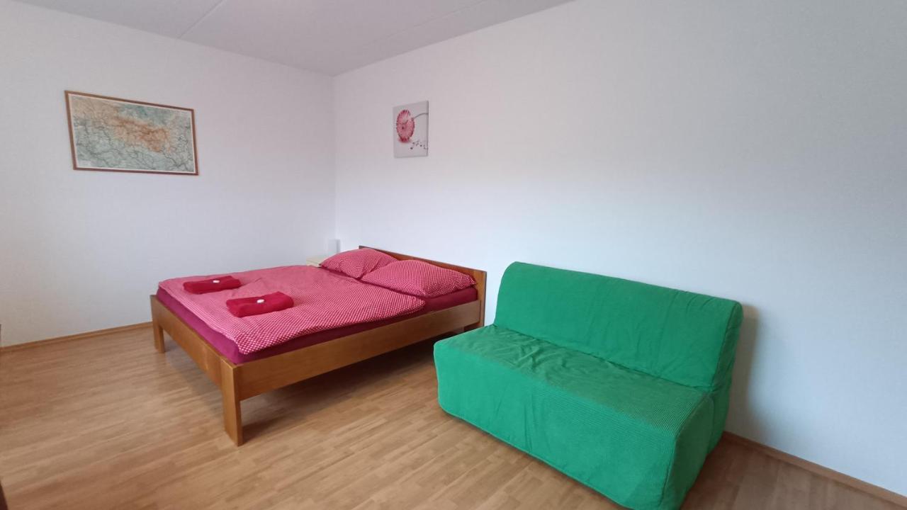 Apartmanek U Lanovky 扬斯凯拉兹涅 外观 照片
